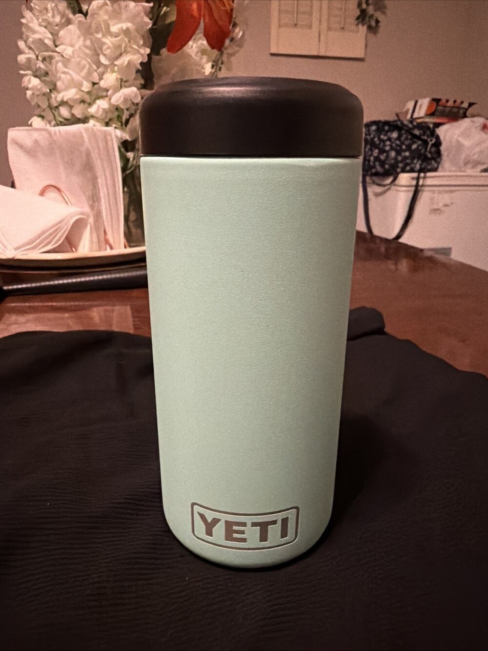 YETI Seafoam Rambler 16 oz Tall Can Colster Tallboys DISCONTINUED Teal
